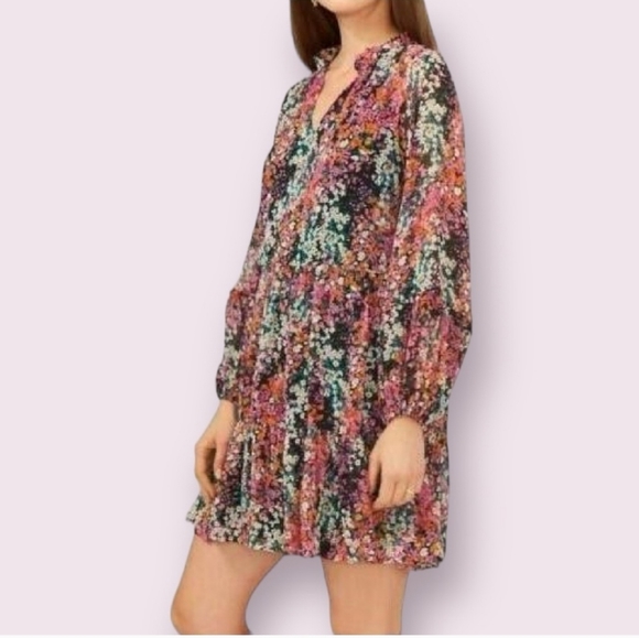 NWT Vince Camuto Long Sleeve Floral Tiered Dress - Picture 2 of 11